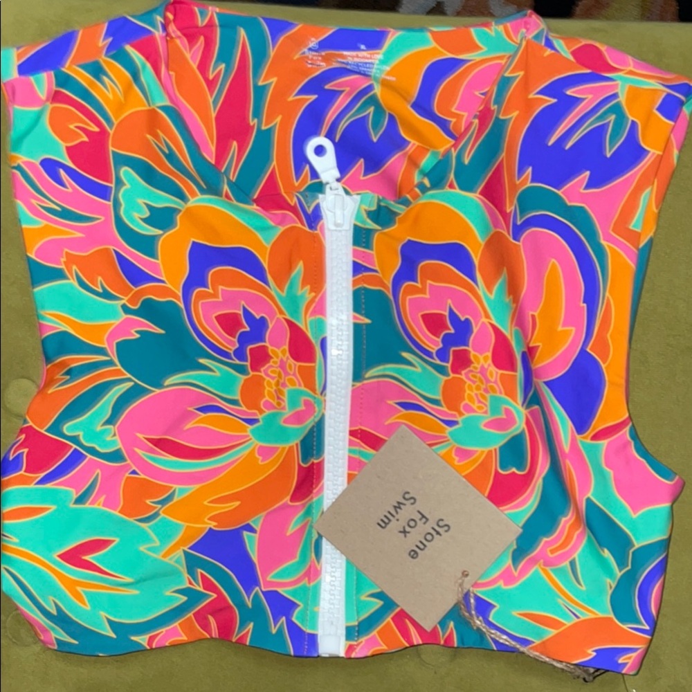 FREE PEOPLE X Stone Fox Swim Multicolor Floral Swimsuit short set NWT - Picture 4 of 4